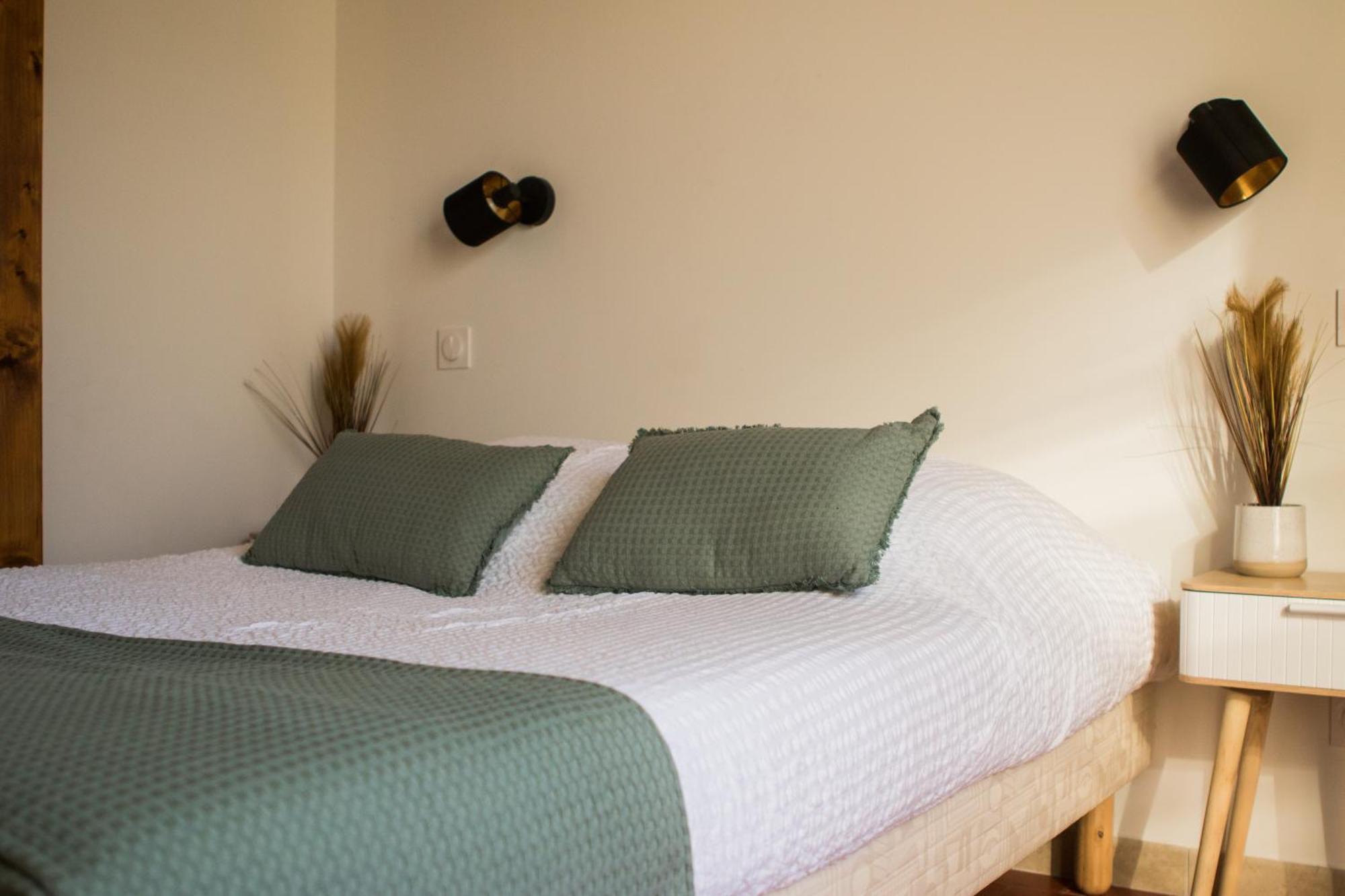 Domaine Des Eglantiers Apartment Cardet Ngoại thất bức ảnh